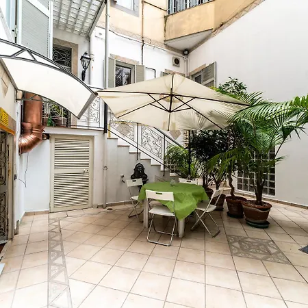 Via Solimena 9 Apartment
