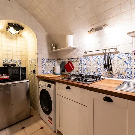 Apartment Via Solimena 9 *