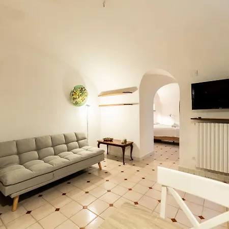 Apartment Via Solimena 9