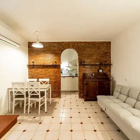 Via Solimena 9 Apartment *